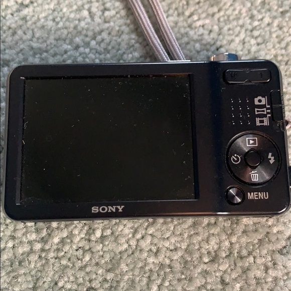 Sony Camera - Picture 2 of 5